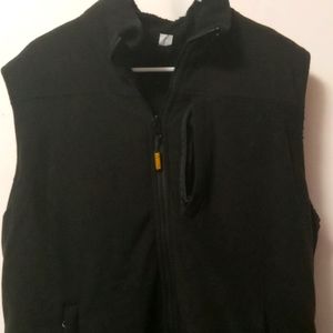 DeWALT • Men’s  Fleece Vest
